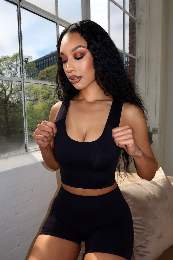 Soft Basic Smooth Scoop Neck Top - Black - EDGEbyKS